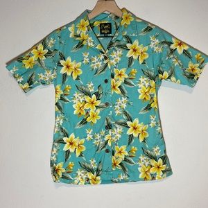 Benny's Hawaiian Floral Print Button Down Short Sleeve Shirt Sz XS California US